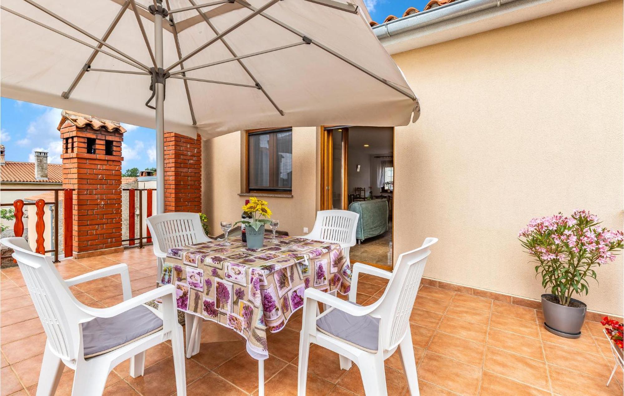 Awesome Apartment In Pula With Wifi Exterior photo